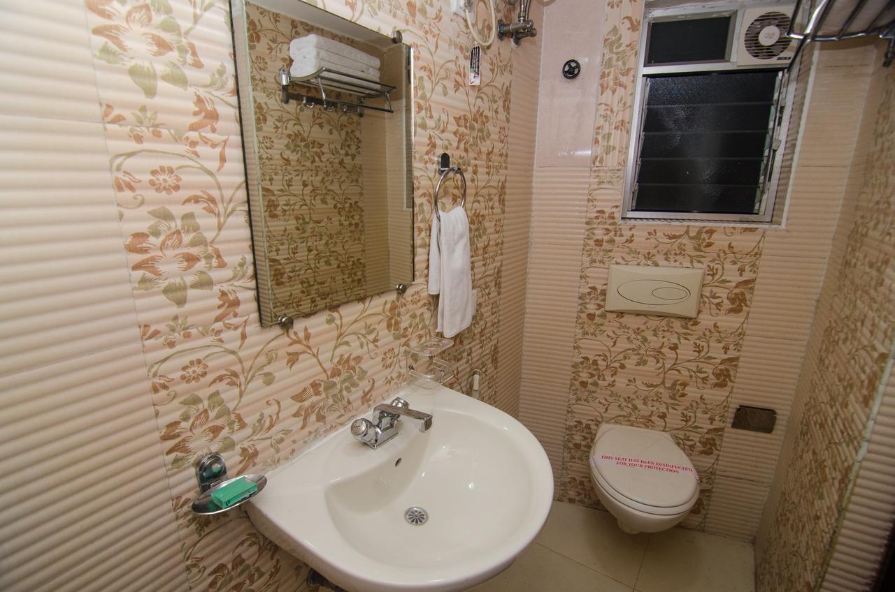 Hotel Q-Inn Kalküta Dış mekan fotoğraf