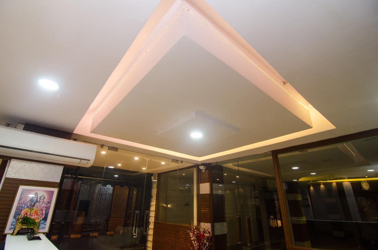 Hotel Q-Inn Kalküta Dış mekan fotoğraf