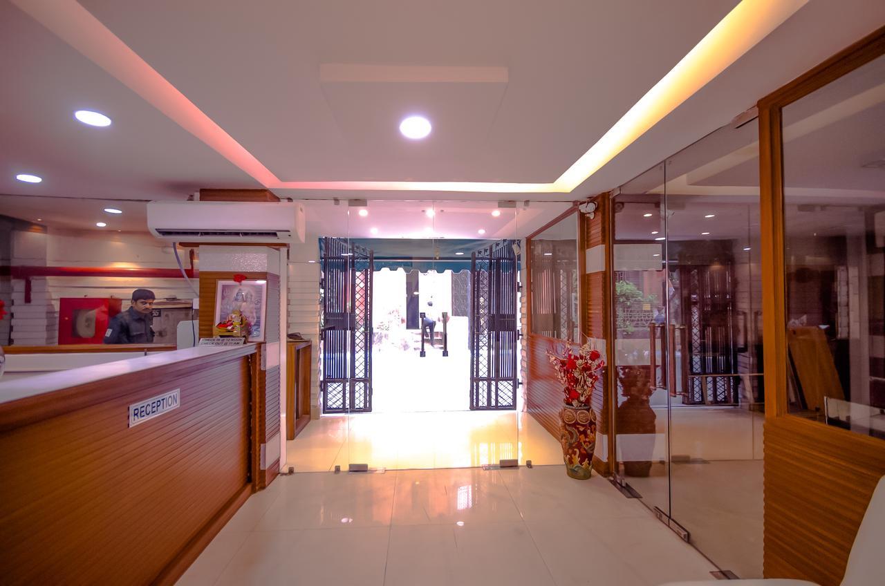 Hotel Q-Inn Kalküta Dış mekan fotoğraf